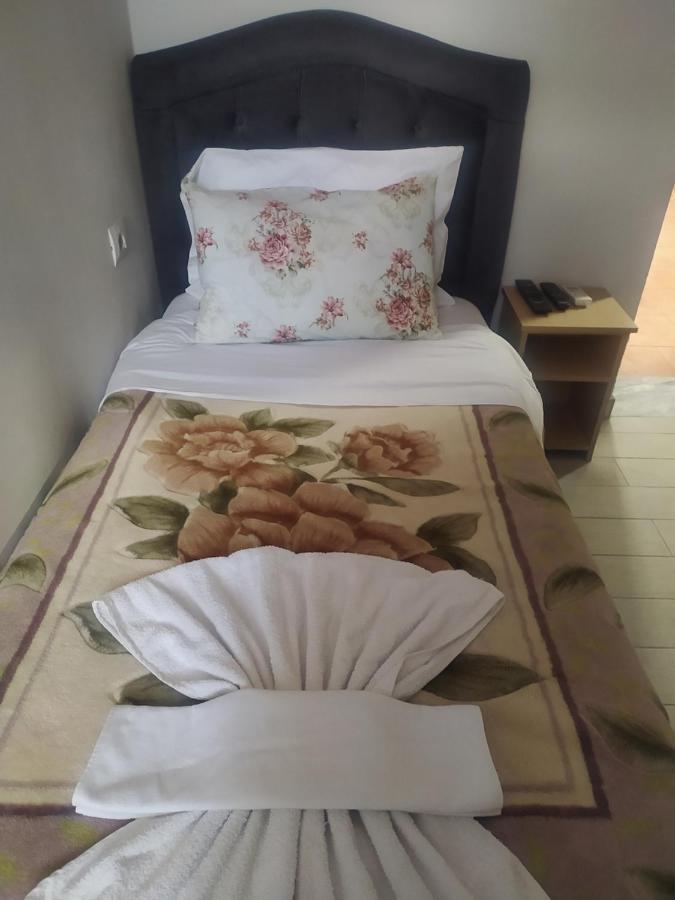 Guest House De Rada ติรานา ภายนอก รูปภาพ